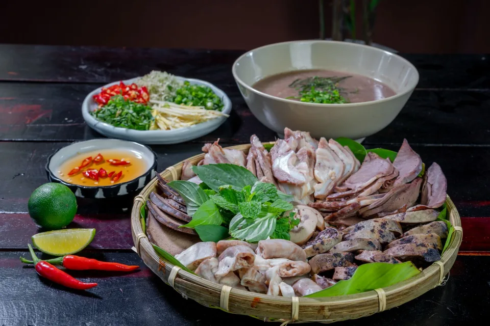 Lối vào quán